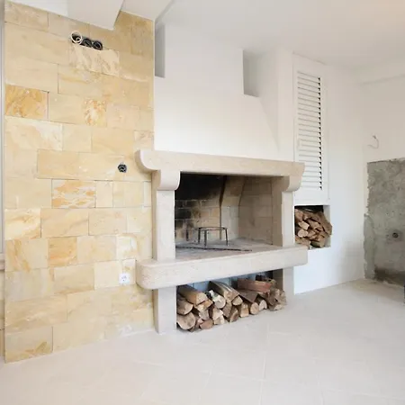 Family Friendly Apartments With A Swimming Pool Okrug Gornji, Ciovo - 8626 * Trogir