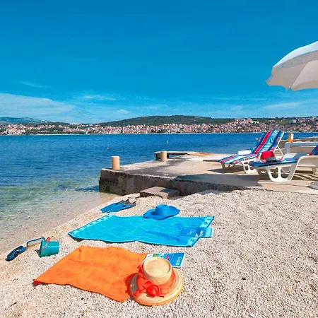 Family Friendly Apartments With A Swimming Pool Okrug Gornji, Ciovo - 8626